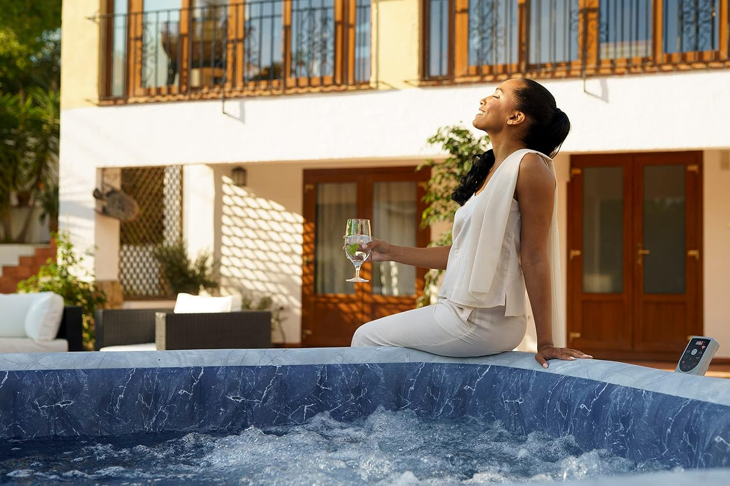 💥Energy-Efficient Smart Pro Inflatable Hot Tub with App Control 5-7 Person
