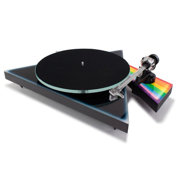 📀 "NostalgiaDisc Elite - Vintage CD Player with Modern Hi-Fi Sound"